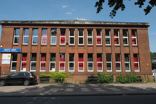 Das Bildungs- und Beratungszentrum des DRK Bochum an der Karl-Lange-Straße 53.